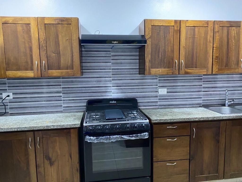 Paramount 3-Bedroom Apartment With Parking Puerto Plata Kültér fotó